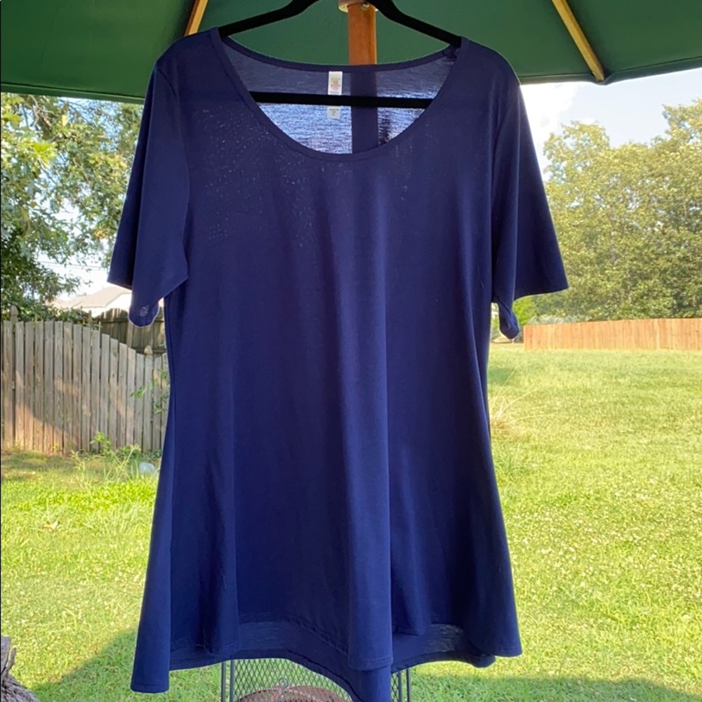 Navy LuLaRoe Perfect T